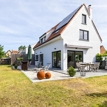 Ozee Villa *